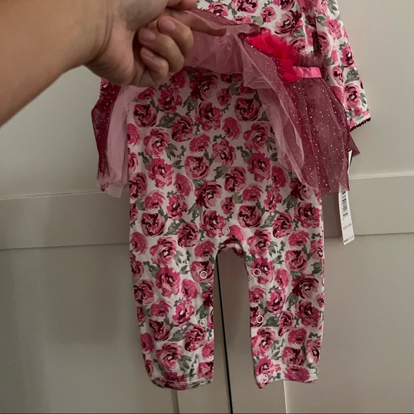 *SOLD* Baby girl's one pice outfit with tulle tutu - Picture 2 of 2